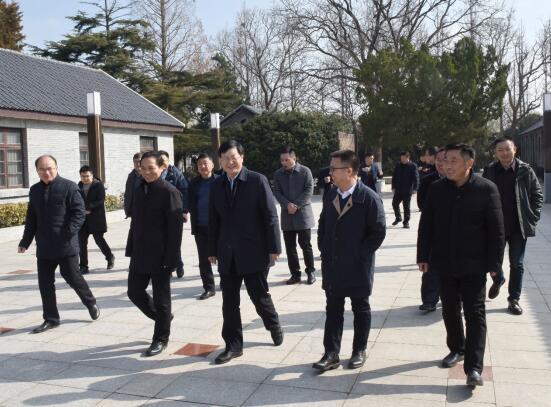 盐城市政府副秘书长姚学龙来淮海参观调研