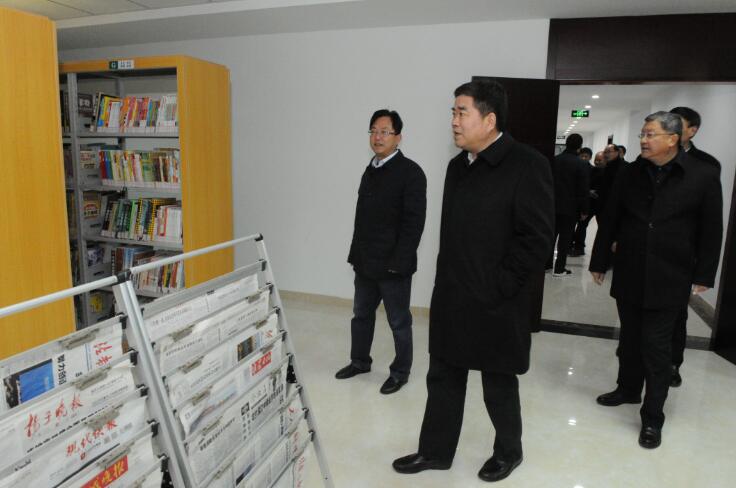 魏红军到淮海宣讲党的十九大精神并调研指导工作3.jpg