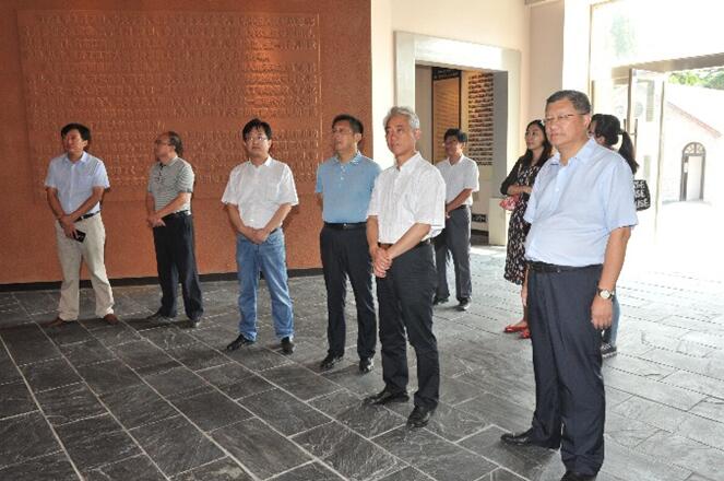 江苏省廉政教育示范基地验收组到淮海验收创建工作.jpg